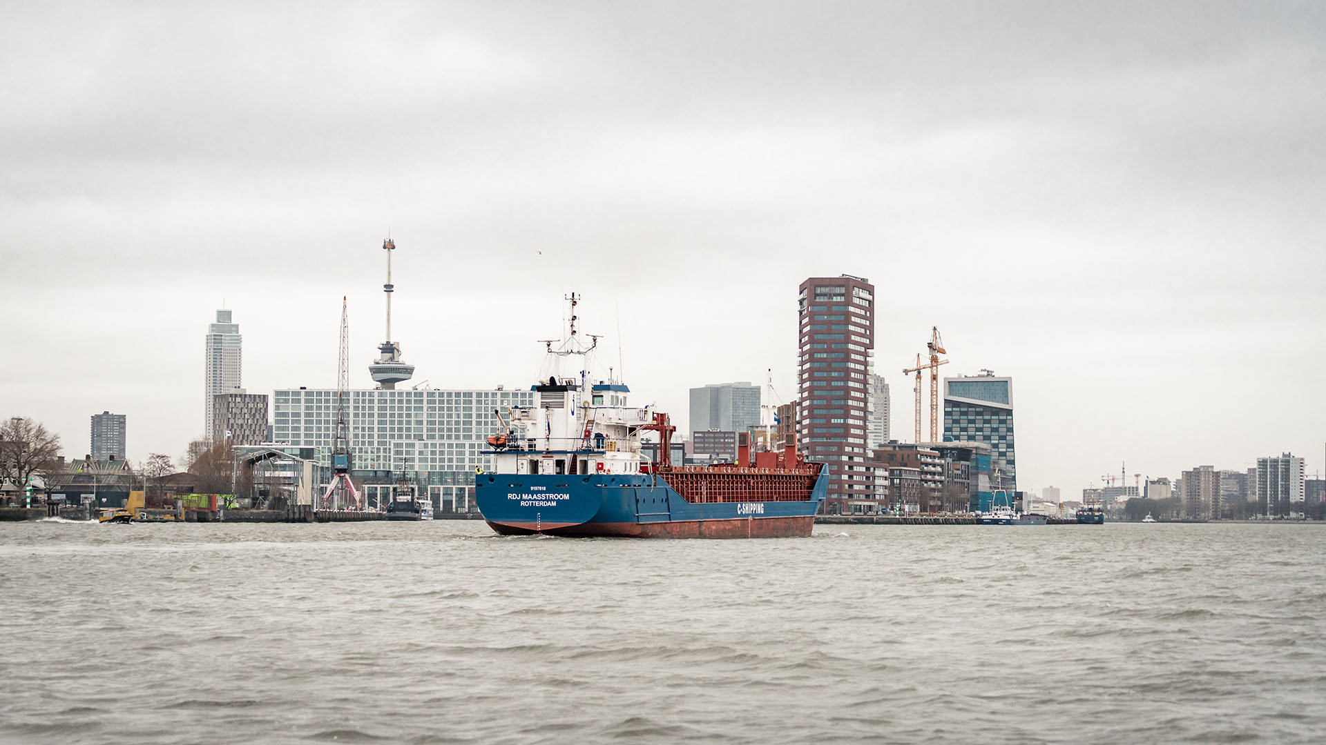 coaster, de jong zeevaart, de jong shipping, deur tot deur transport, zeevaart, kustvaart, c shipping, veelzijdige vloot, versatile fleet